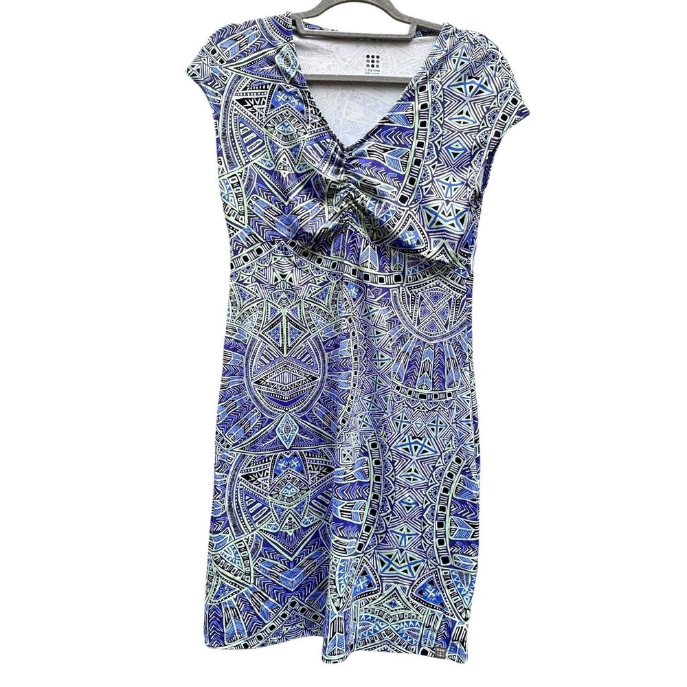 Title Nine Womens Small Dress Blue Geometric Performance Travel Slimming Rouched